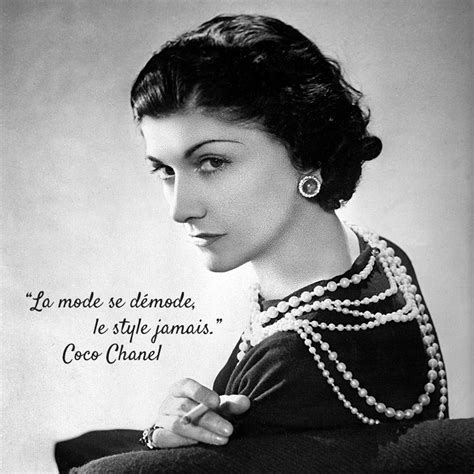 mode se demode le style jamais coco chanel|coco chanel mythical.